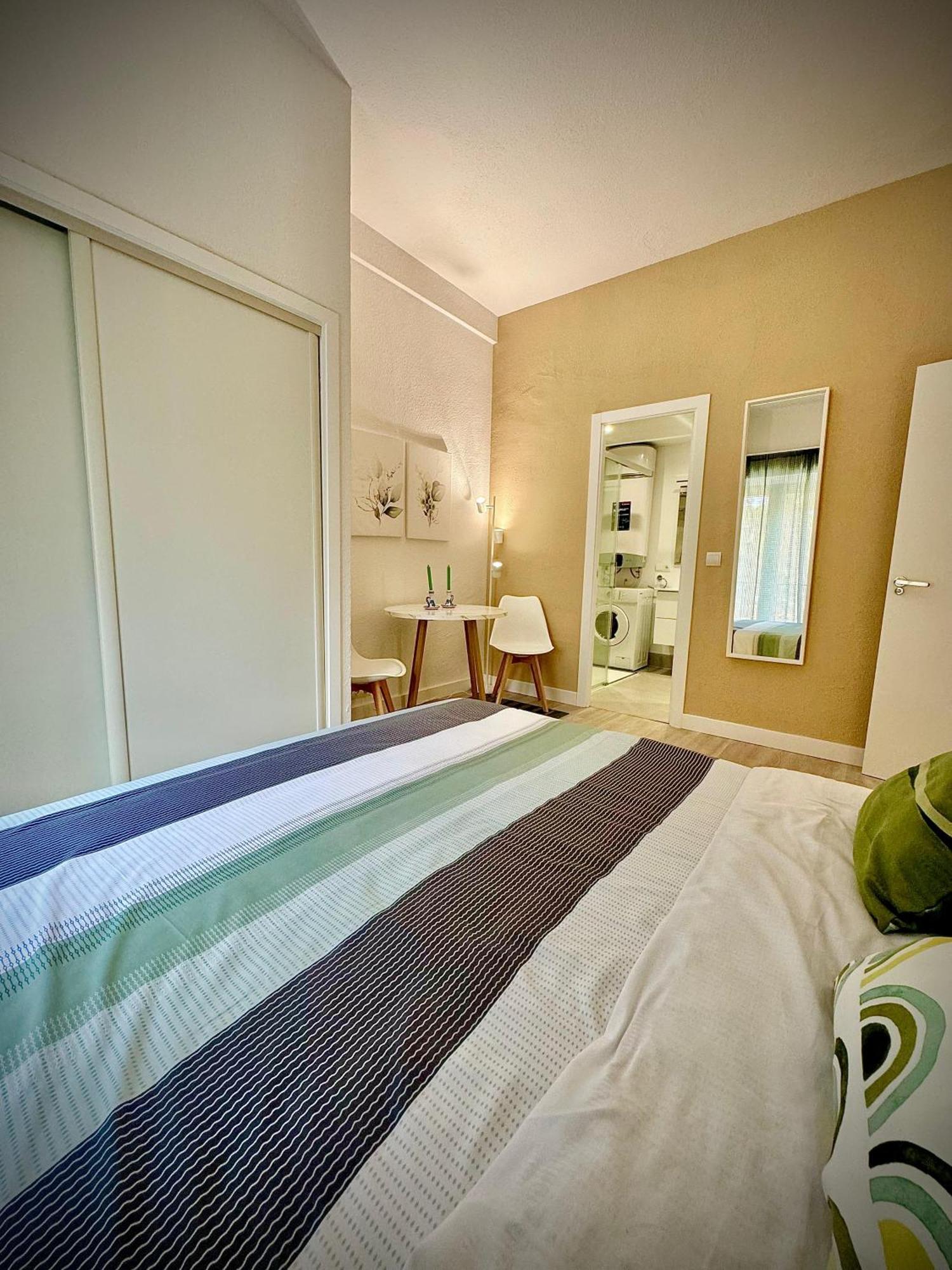 Home 120, Mansion Alhamar Sitio de Calahonda Екстер'єр фото