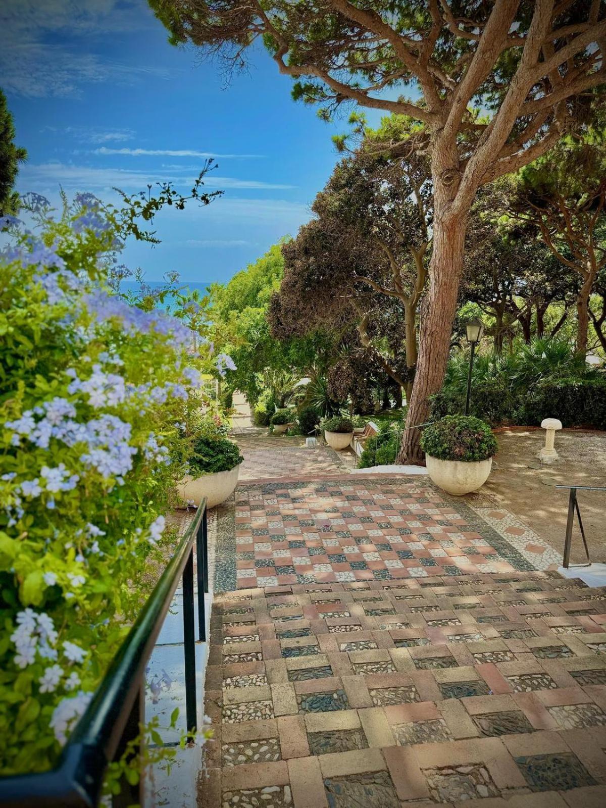 Home 120, Mansion Alhamar Sitio de Calahonda Екстер'єр фото